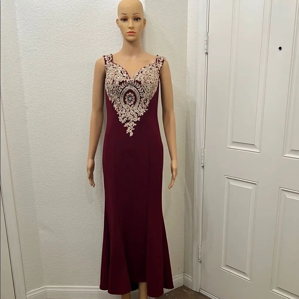 Let’s Elegant Burgundy Evening Dress Large VNeck Padded Beaded Gold Floral Maxi